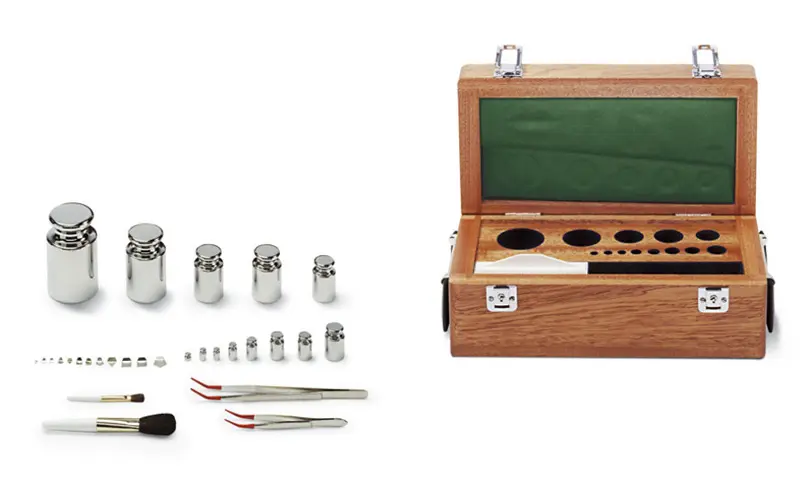 Juegos de pesas metrológicas con estuche y accesorios