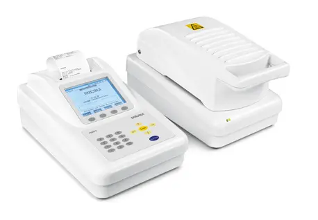 Analizador de humedad por microondas LMA 100